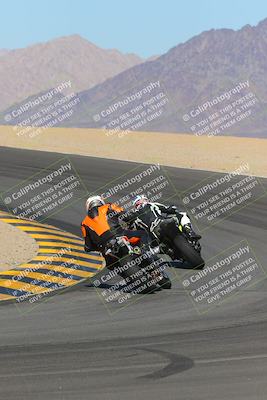 media/Nov-06-2022-SoCal Trackdays (Sun) [[208d2ccc26]]/Turn 10 Backside (1030am)/